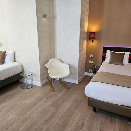 Atn Hotel Париж Екстер'єр фото