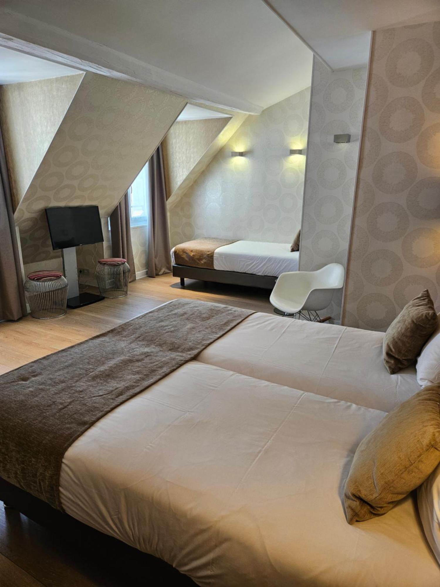 Atn Hotel Париж Екстер'єр фото